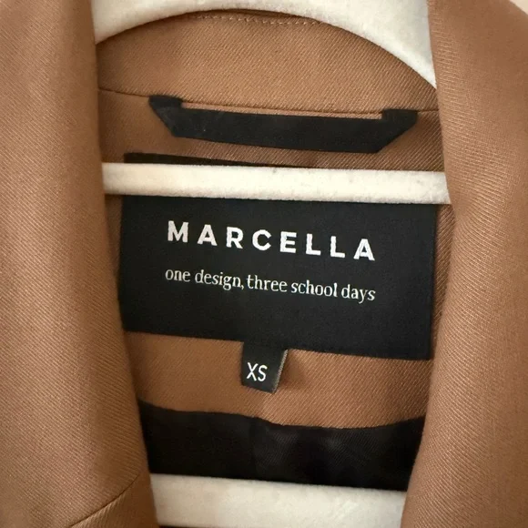 Marcella NYC Oversized Tan Double-Breasted Vest - Picture 3 of 5